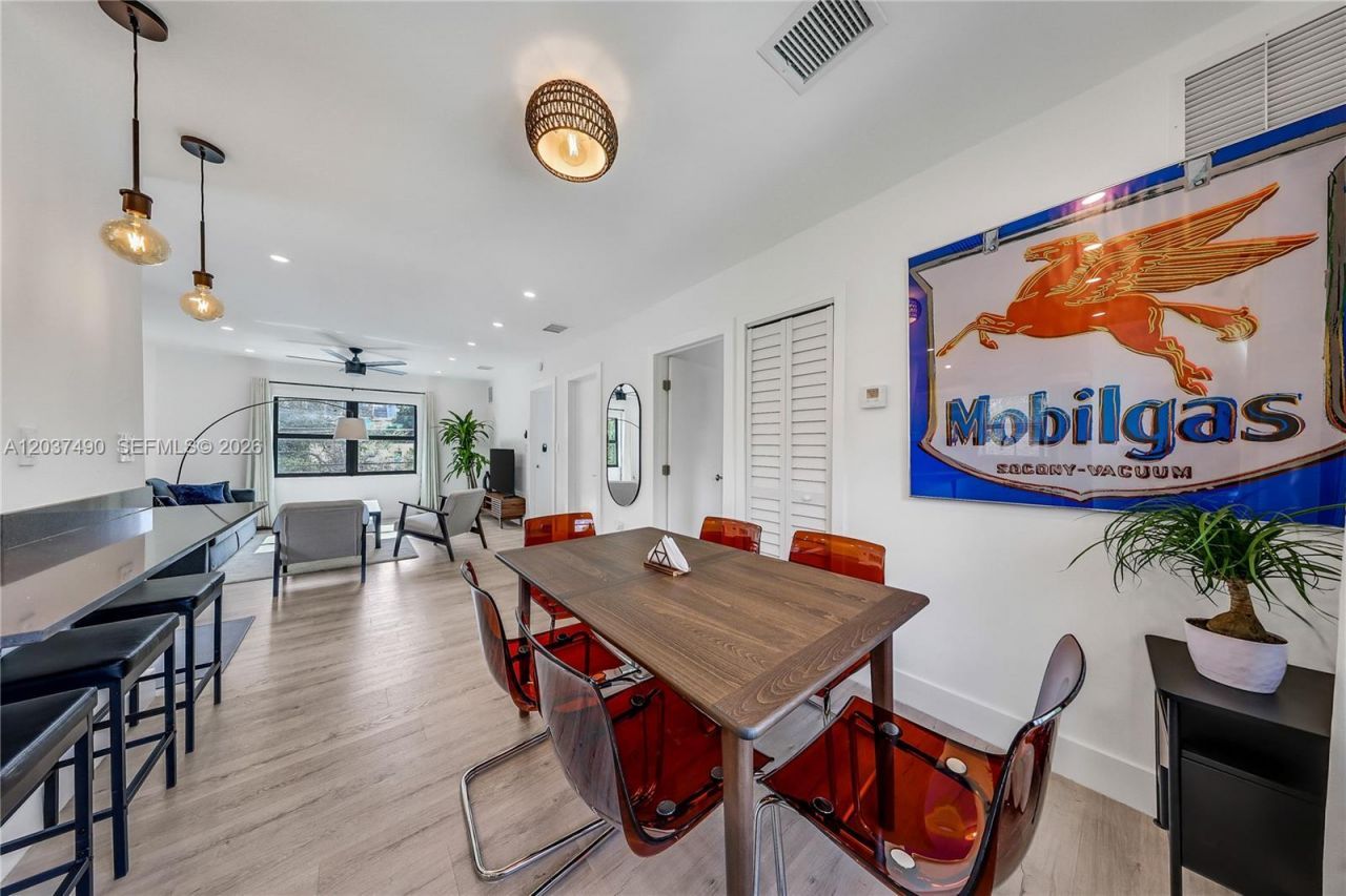 243 NW 32nd St , Miami, FL 33127 Photo