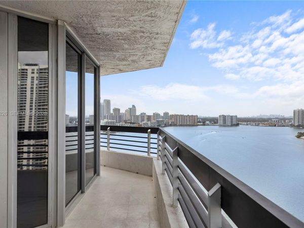 19195 NE 36th Ct, Unit 2301, Aventura, FL 33180