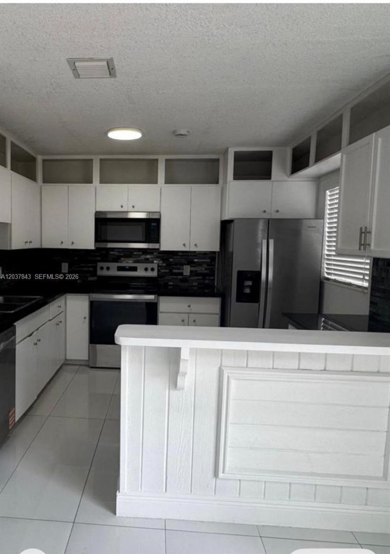 22330 SW 103rd Ct, Cutler Bay, FL 33190 Photo