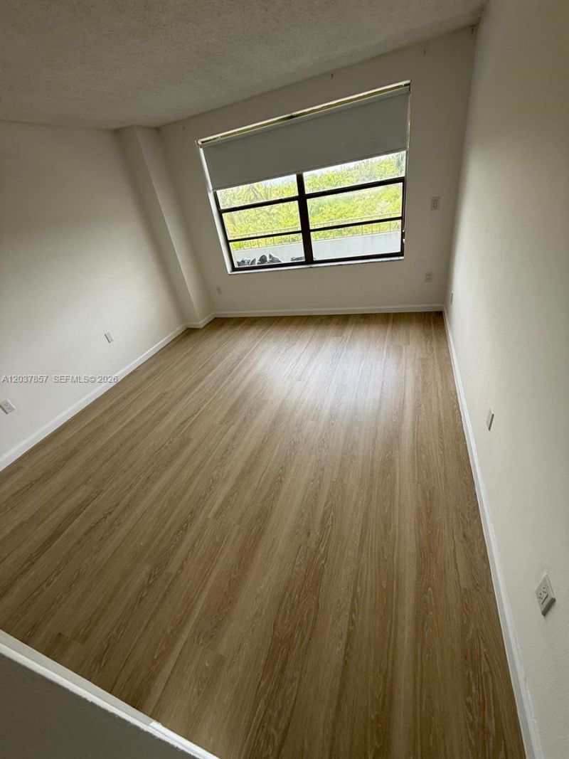 155 Ocean Lane Dr, Unit 504, Key Biscayne, FL 33149 Photo