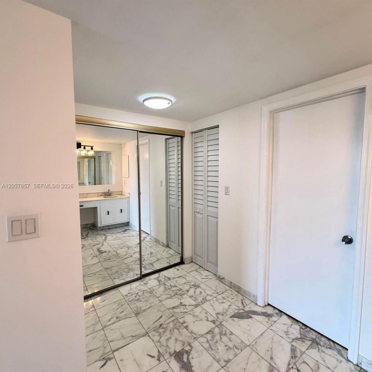 155 Ocean Lane Dr, Unit 504, Key Biscayne, FL 33149 Photo