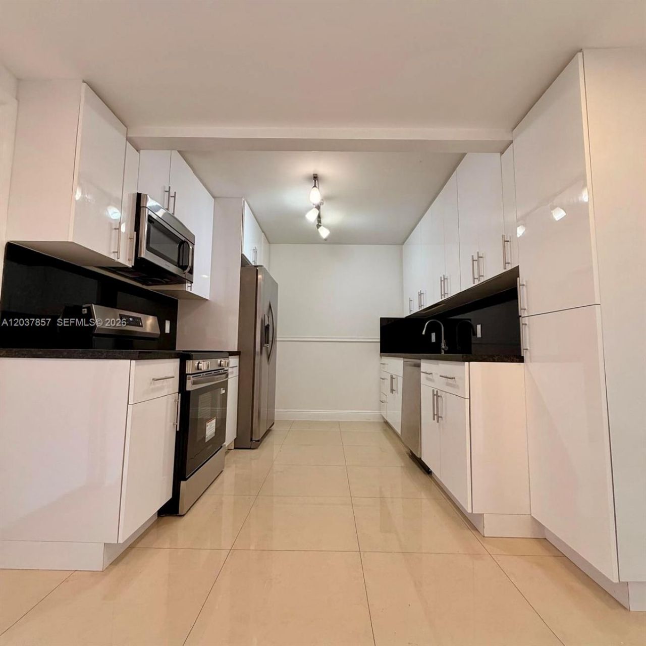 155 Ocean Lane Dr, Unit 504, Key Biscayne, FL 33149 Photo