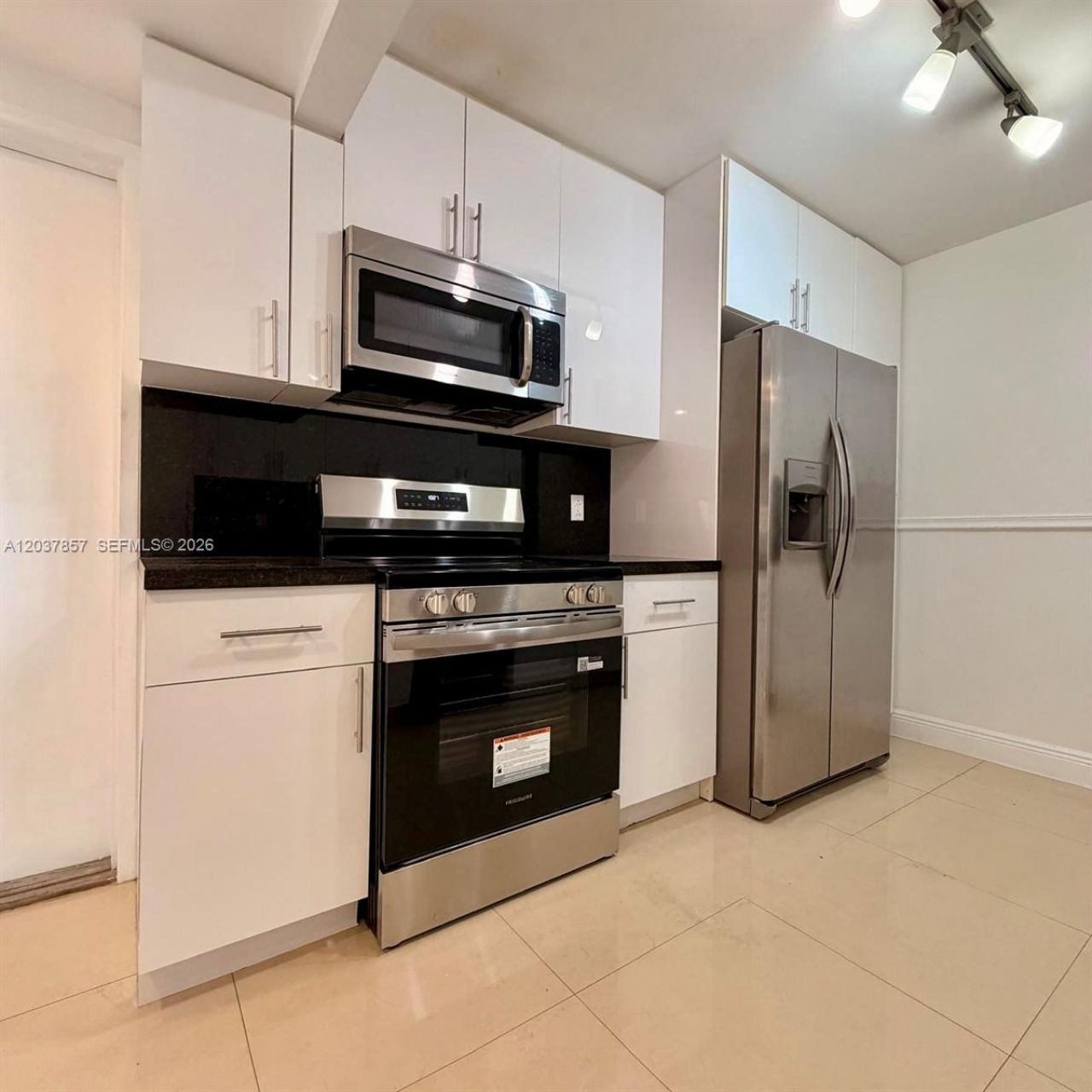 155 Ocean Lane Dr, Unit 504, Key Biscayne, FL 33149 Photo