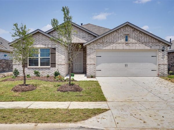 1937 Huisache Street, Royse City, TX 75189