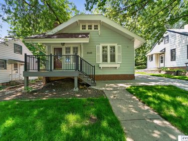 2040 N 50Th Street, Omaha, NE 68104