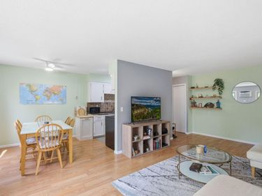 908 9th Avenue S, Unit 7, Hopkins, MN 55343