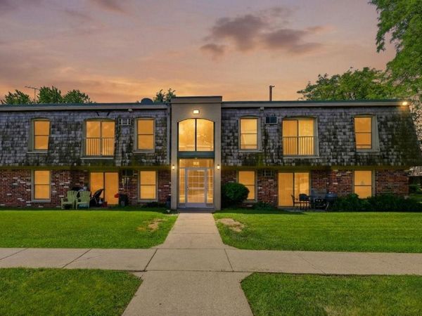 908 9th Avenue S, Unit 7, Hopkins, MN 55343