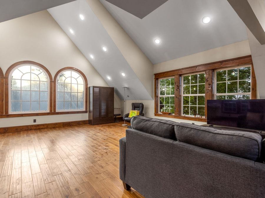 Property Image 70