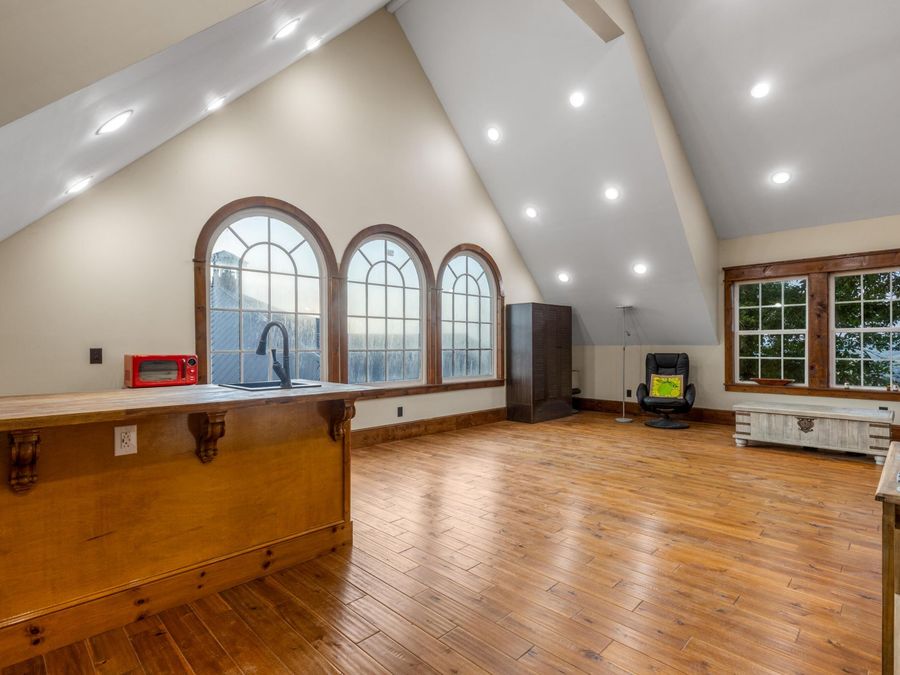 Property Image 72