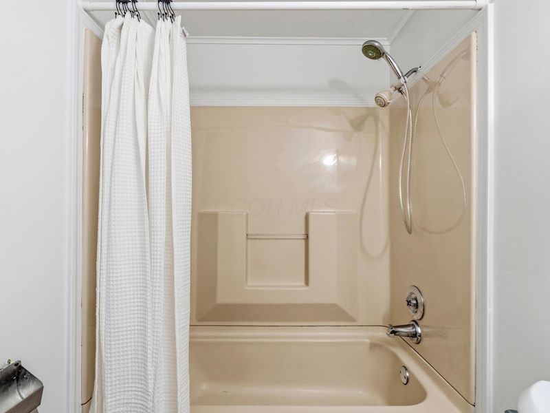 5640 Buenos Aires Boulevard, Westerville, OH 43081 Photo 30