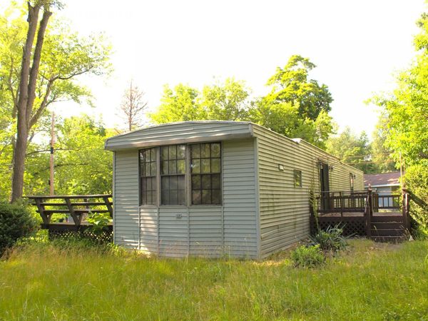 135 LN 285A Crooked Lake, Angola, IN 46703