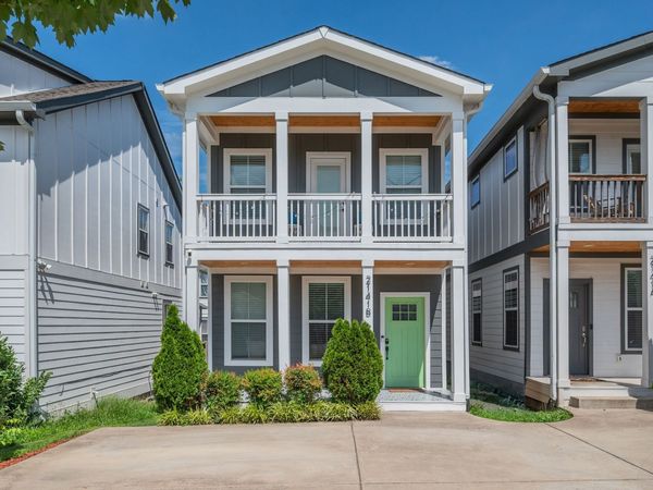 2141B Burns St, Nashville, TN 37216