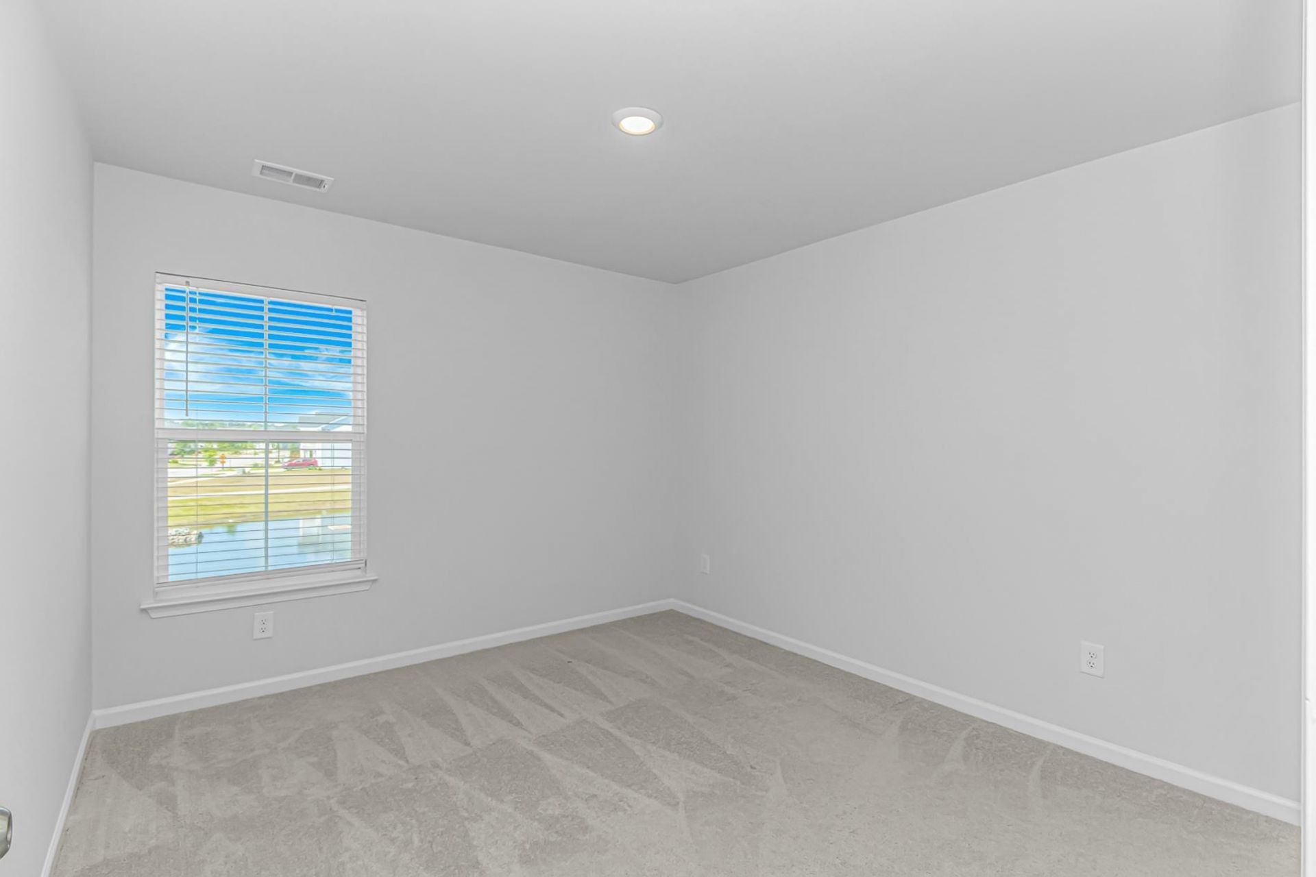 5709 Whitebark Dr. Photo 20