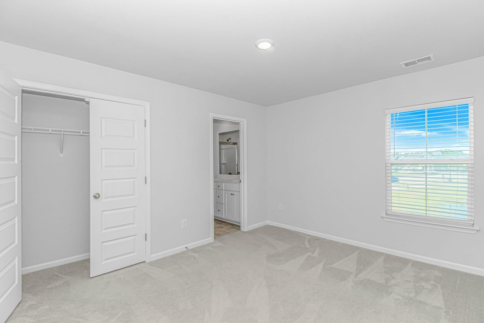 5709 Whitebark Dr. Photo 26
