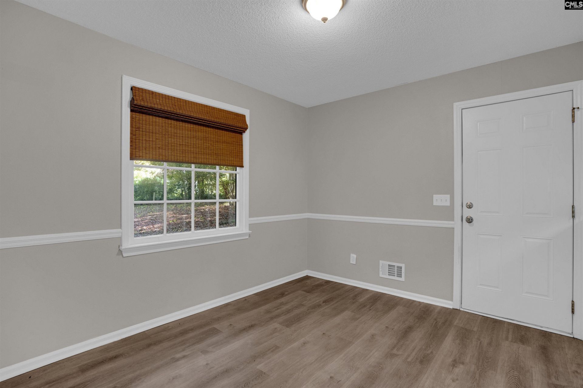 117 Dean Crest Road  Photo 11