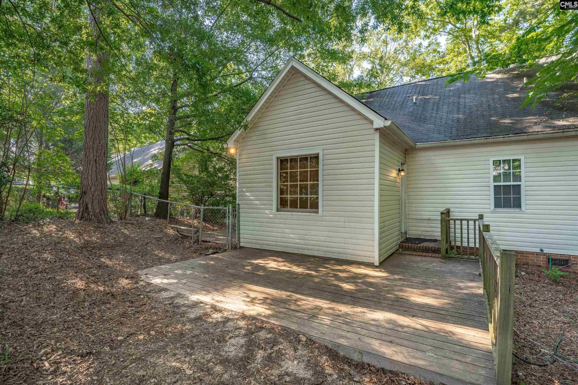 117 Dean Crest Road  Photo 32