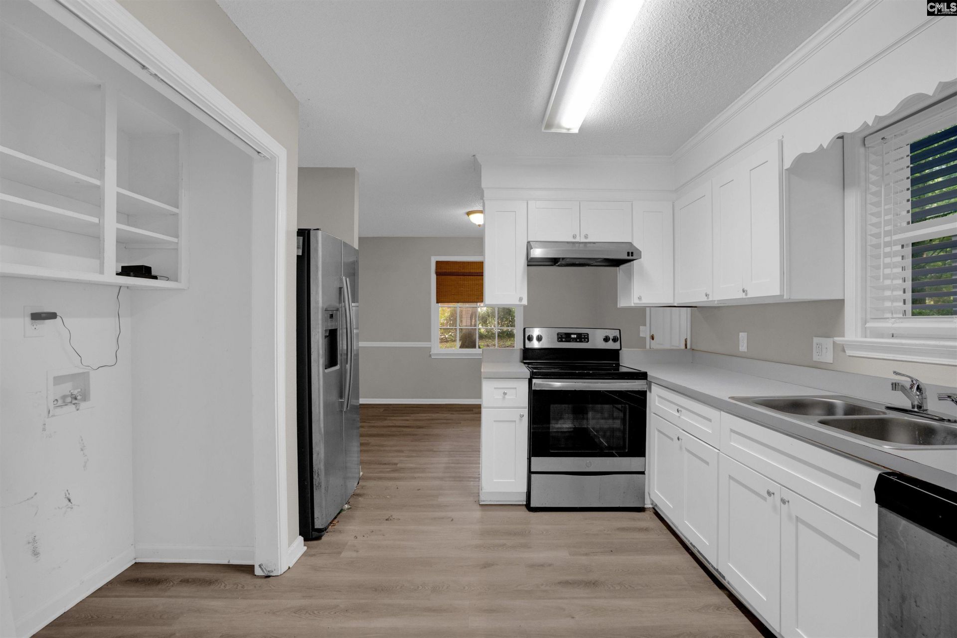 117 Dean Crest Road  Photo 9