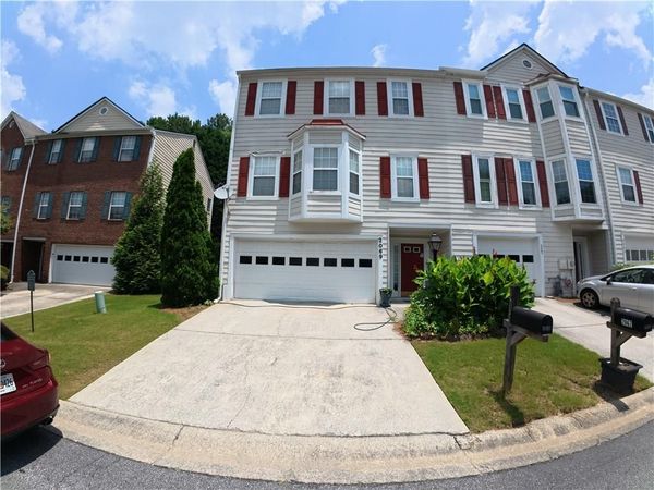 2069 Pinnacle Pointe Drive , Norcross, GA 30071