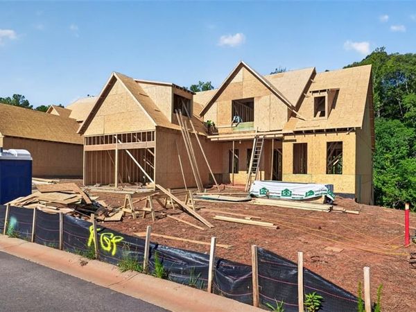 255 Lake Vista Drive, Statham, GA 30666