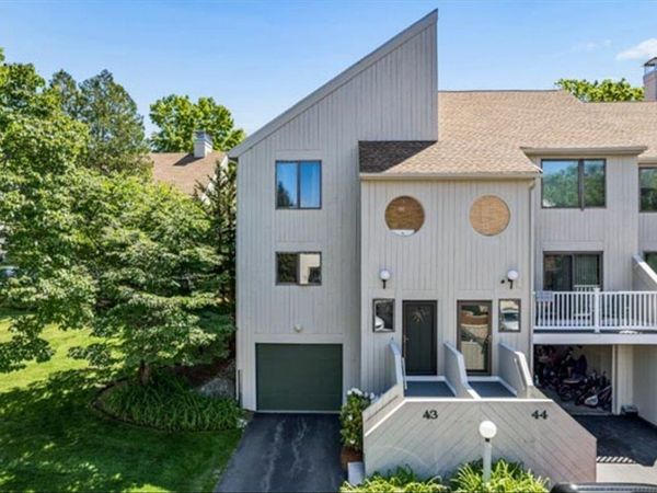 65 Victoria Street, Unit 43, Manchester, NH 03104