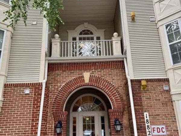 18821 SPARKLING WATER DRIVE , Unit 2/101, GERMANTOWN, MD 20874