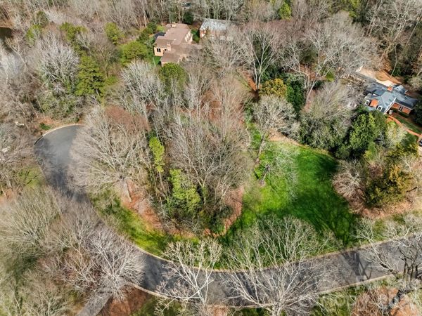 2722 Loch Lane , Charlotte, NC 28226