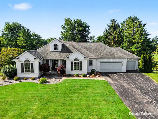 5842 Julie Street, Hudsonville, MI 49426