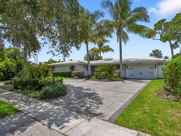 901 SE 12th Avenue, Deerfield Beach, FL 33441