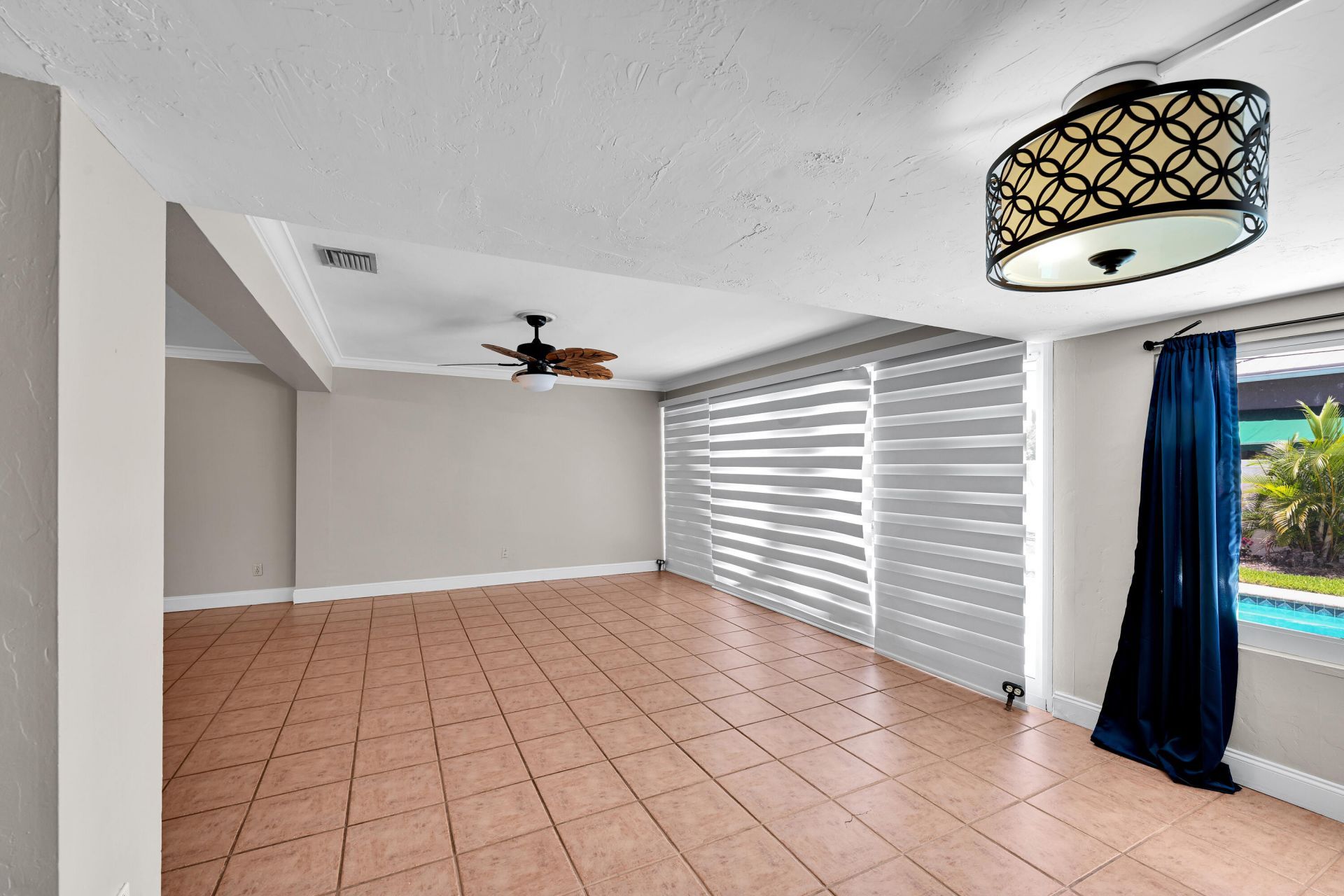 901 SE 12th Avenue, Deerfield Beach, FL 33441 Photo