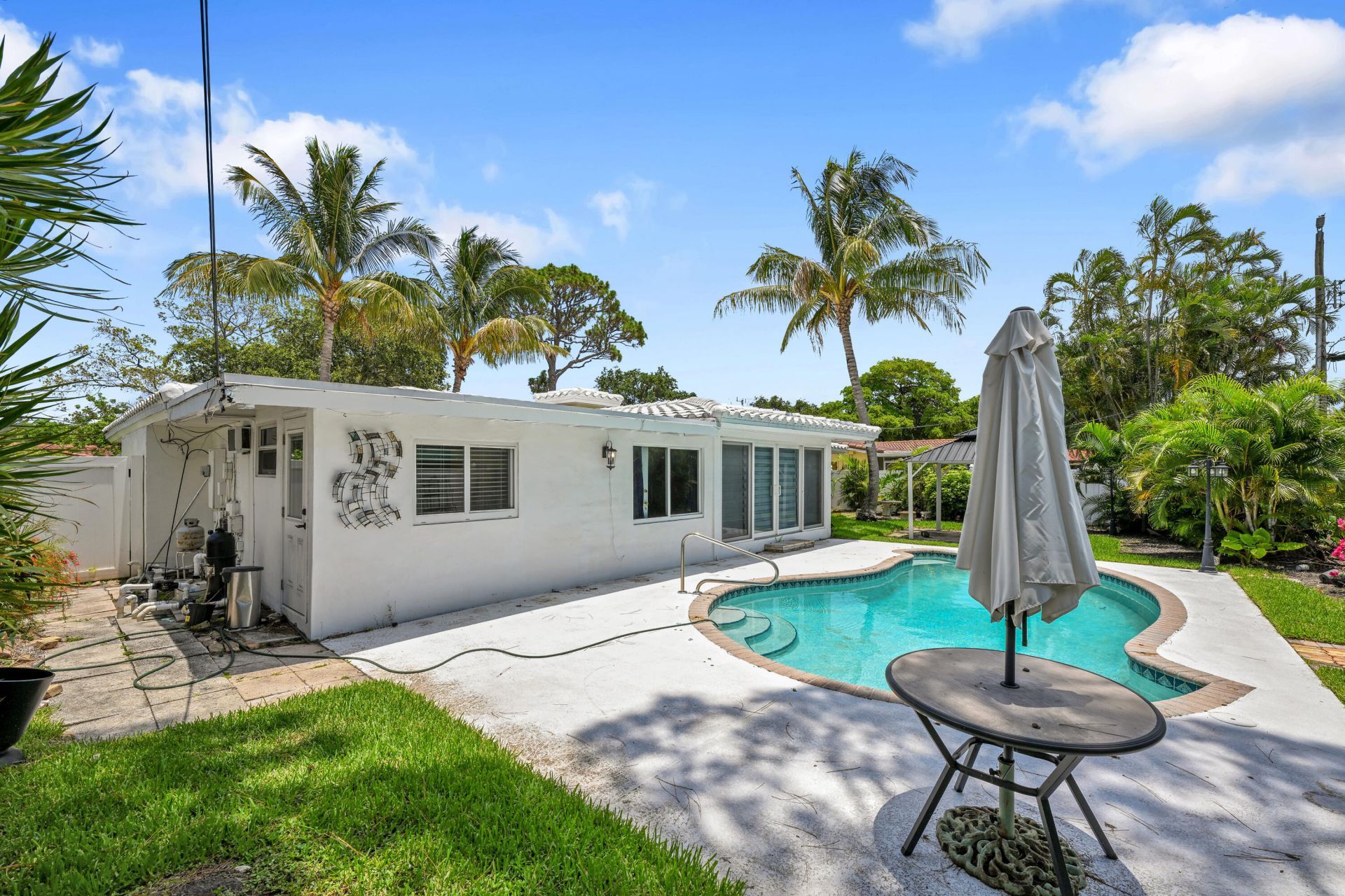 901 SE 12th Avenue, Deerfield Beach, FL 33441 Photo