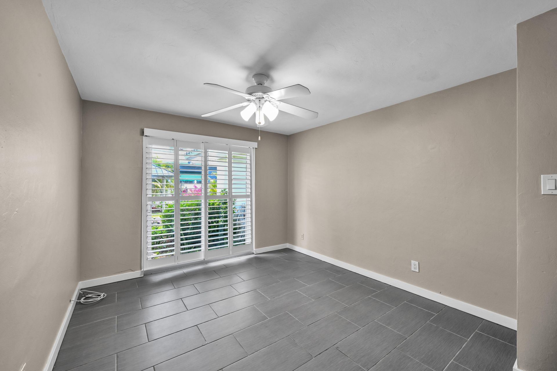 901 SE 12th Avenue, Deerfield Beach, FL 33441 Photo