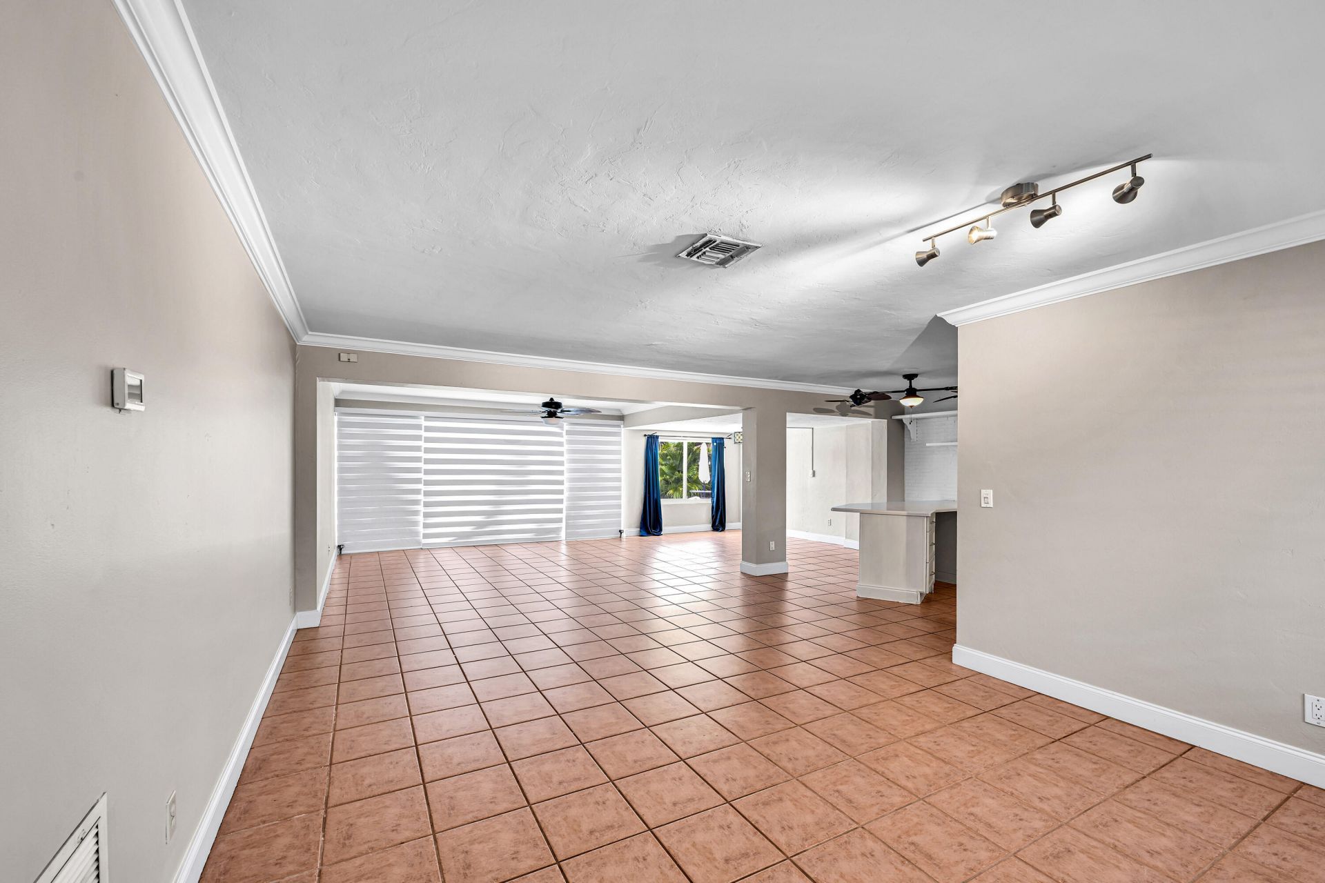 901 SE 12th Avenue, Deerfield Beach, FL 33441 Photo