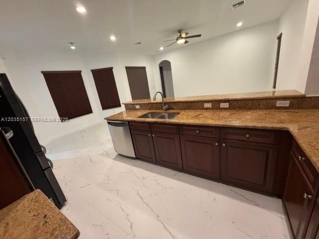 8711 NW 41st St, Cooper City, FL 33024 Photo