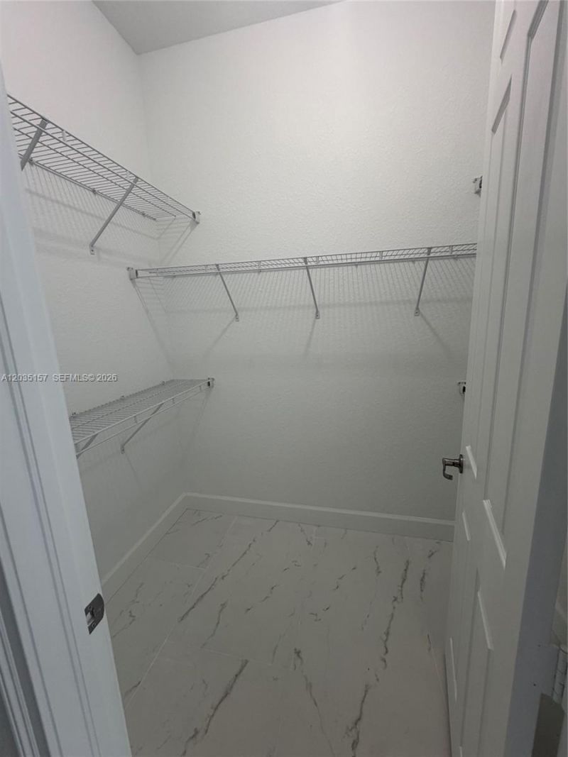 8711 NW 41st St, Cooper City, FL 33024 Photo