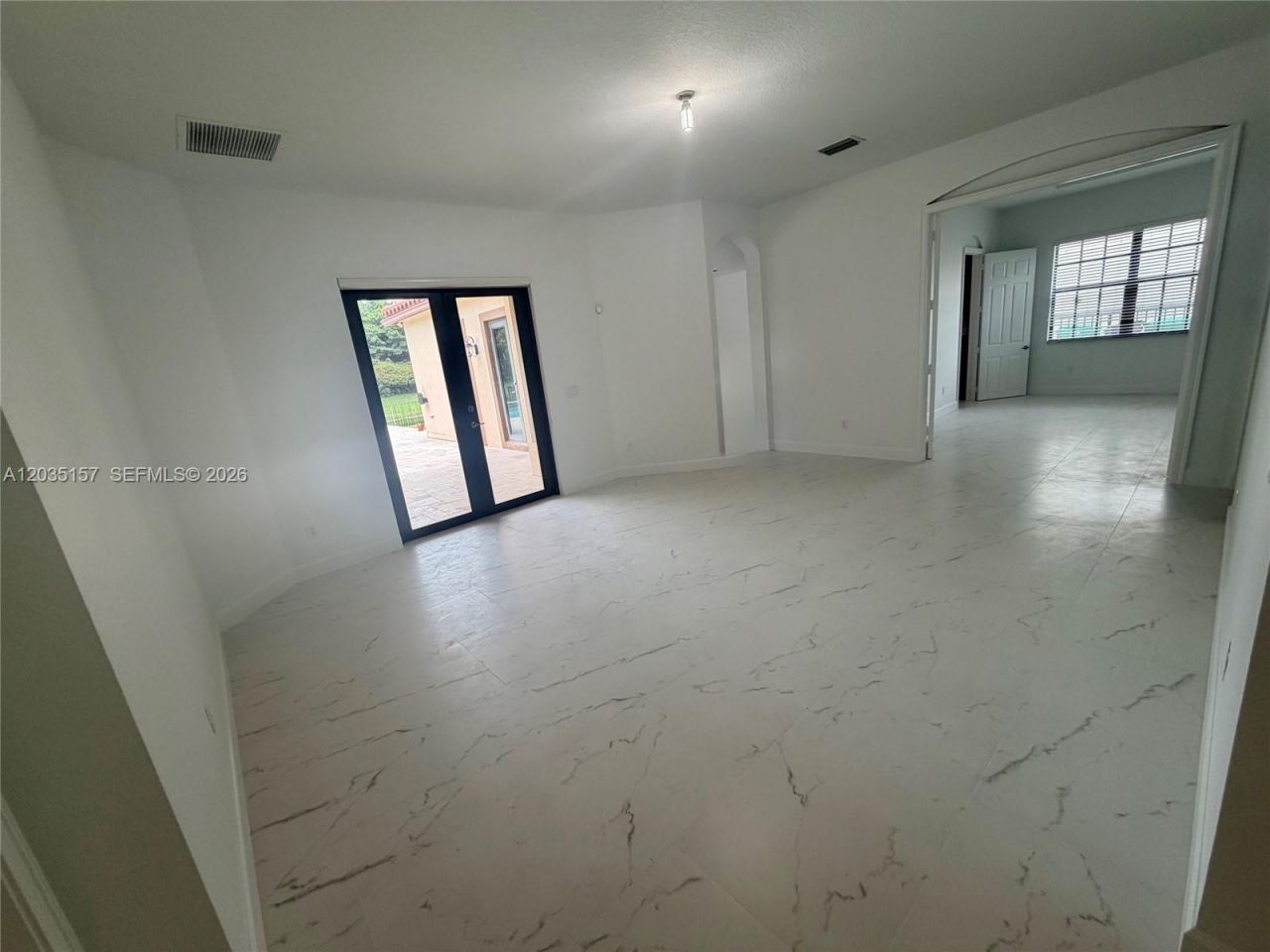 8711 NW 41st St, Cooper City, FL 33024 Photo