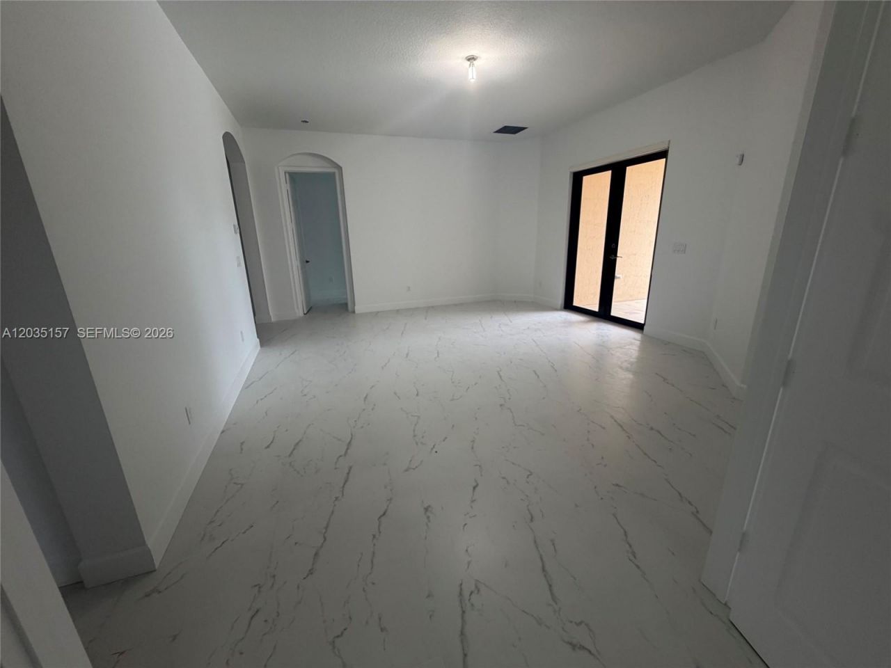 8711 NW 41st St, Cooper City, FL 33024 Photo