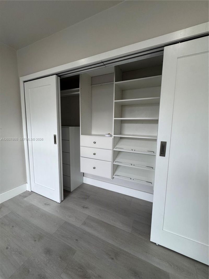 3000 NW 91st St, Unit 3001, Miami, FL 33147 Photo