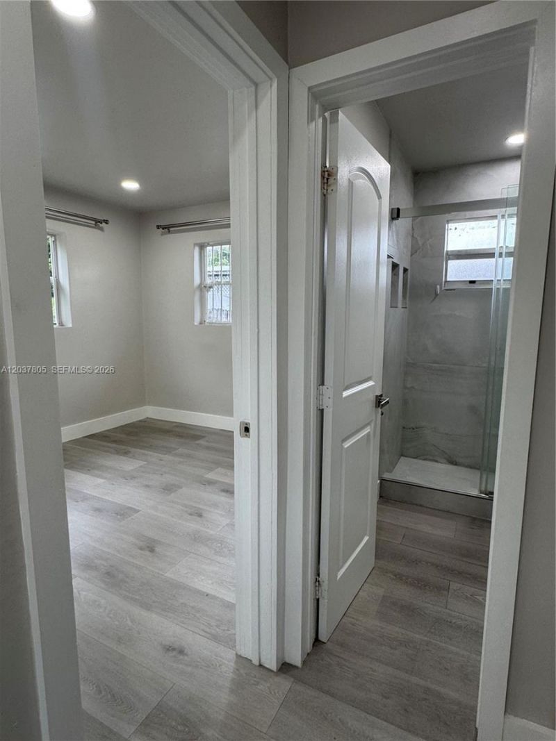 3000 NW 91st St, Unit 3001, Miami, FL 33147 Photo