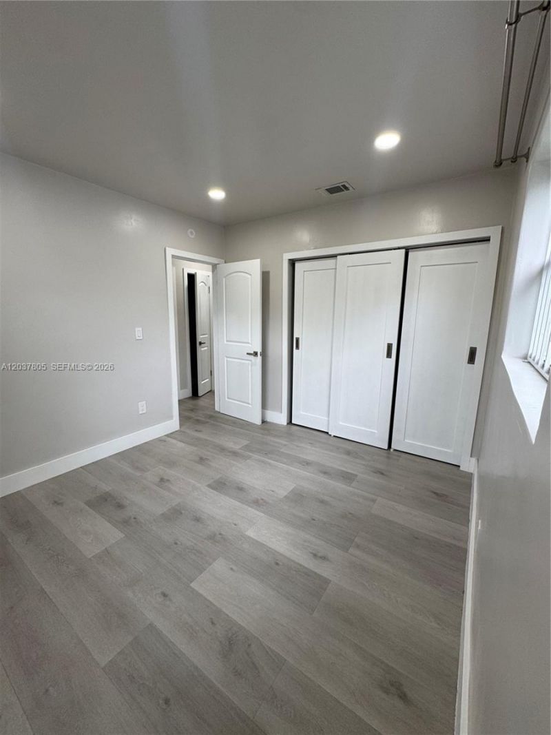 3000 NW 91st St, Unit 3001, Miami, FL 33147 Photo