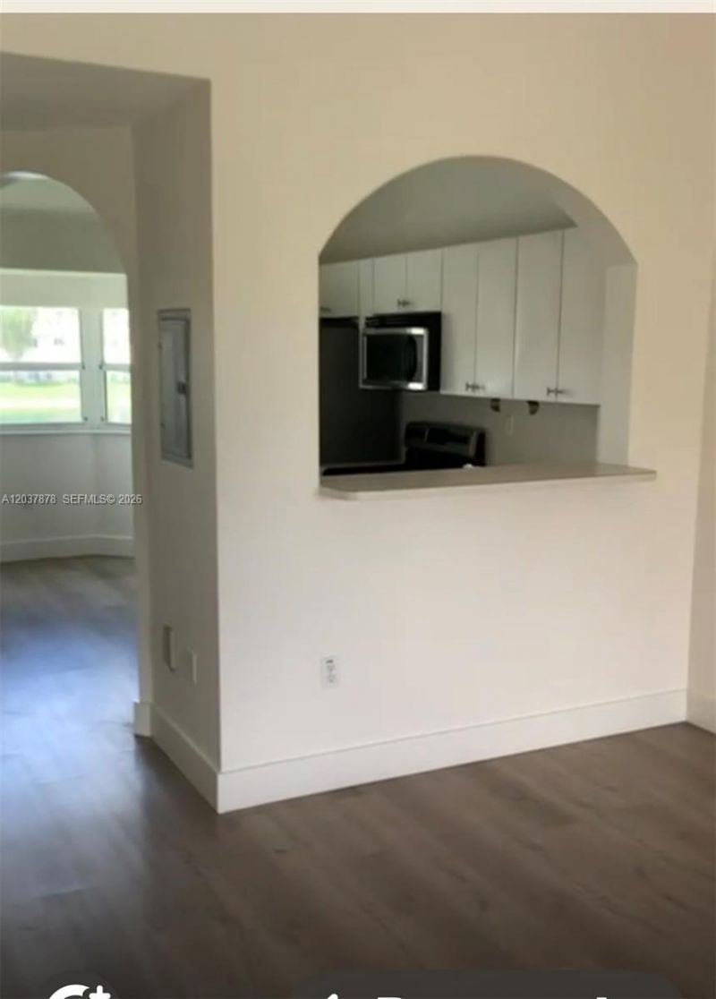 1270 SE 26th St , Unit 204, Homestead, FL 33035 Photo