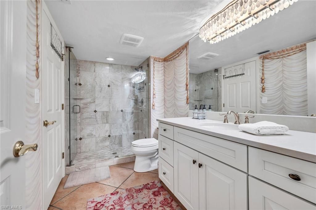 5950 Pelican Bay Blvd, Unit 111, Naples, FL 34108 Photo