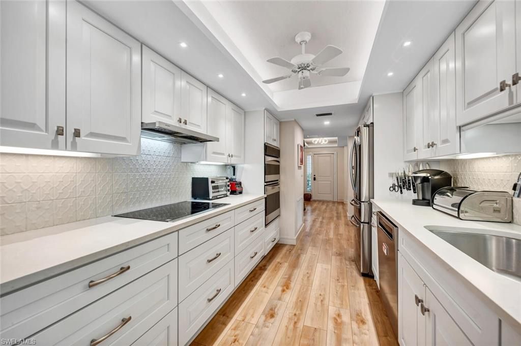 5950 Pelican Bay Blvd, Unit 111, Naples, FL 34108 Photo