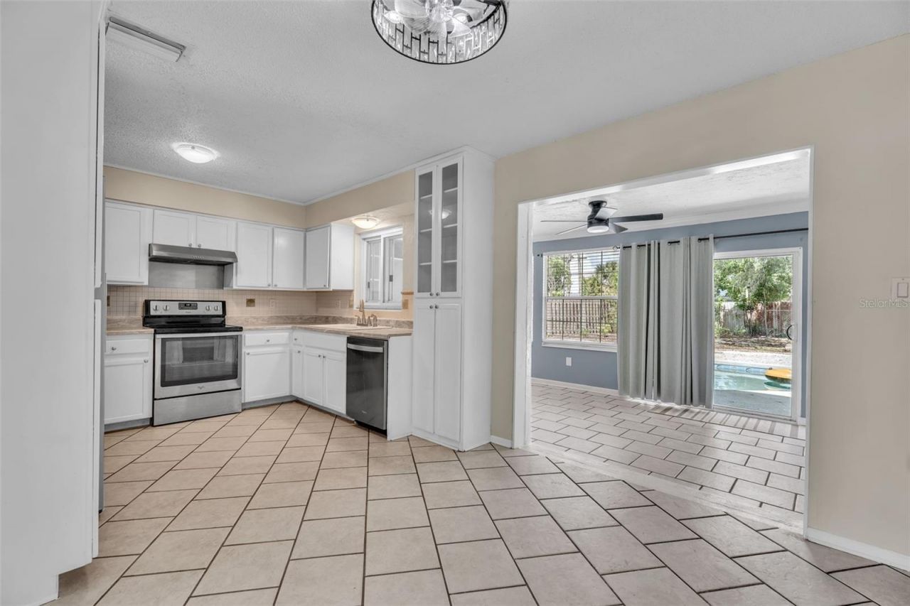 355 Mcarthur Avenue, Sarasota, FL 34243 Photo