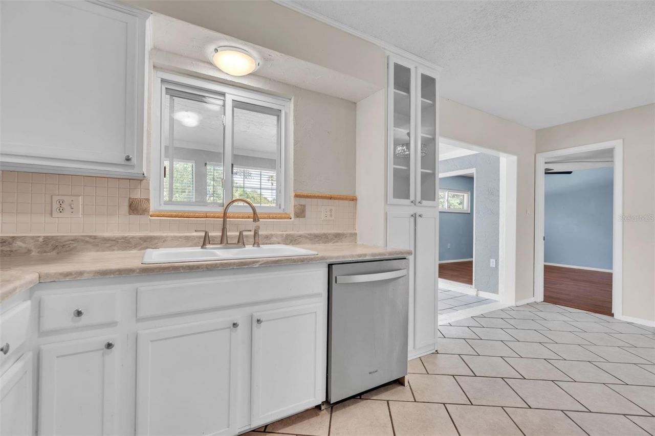 355 Mcarthur Avenue, Sarasota, FL 34243 Photo