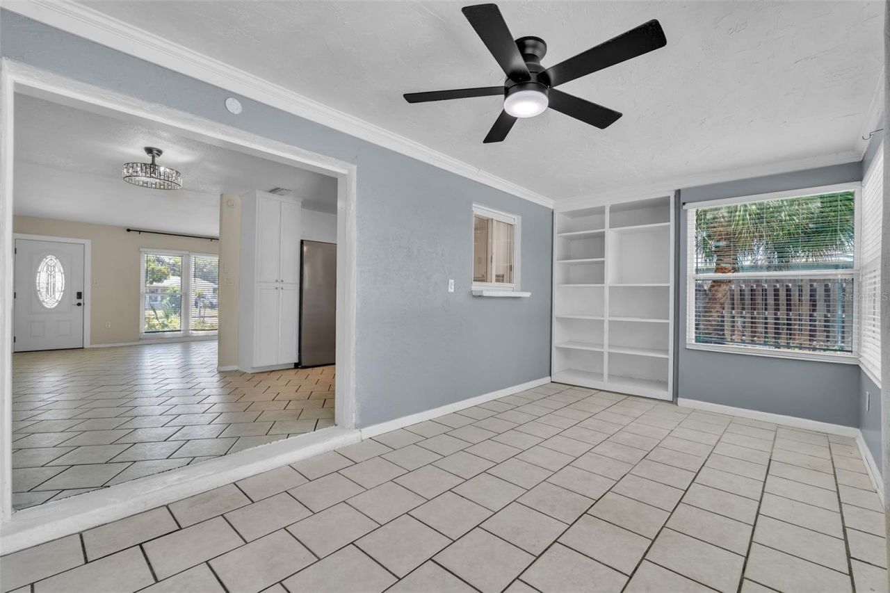 355 Mcarthur Avenue, Sarasota, FL 34243 Photo