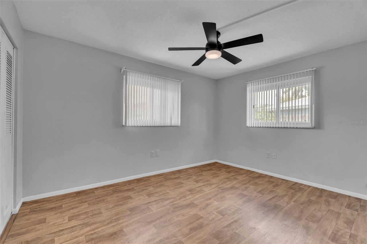 355 Mcarthur Avenue, Sarasota, FL 34243 Photo