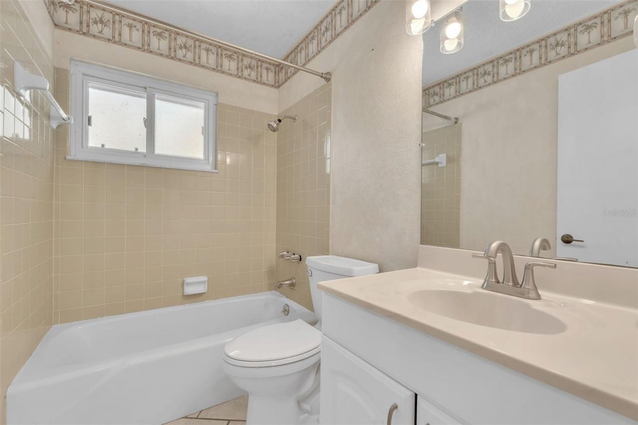 355 Mcarthur Avenue, Sarasota, FL 34243 Photo