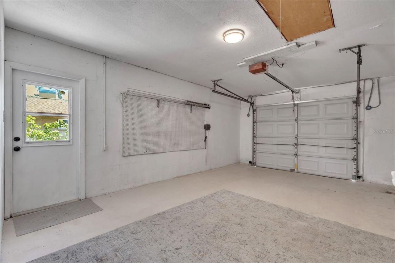 355 Mcarthur Avenue, Sarasota, FL 34243 Photo