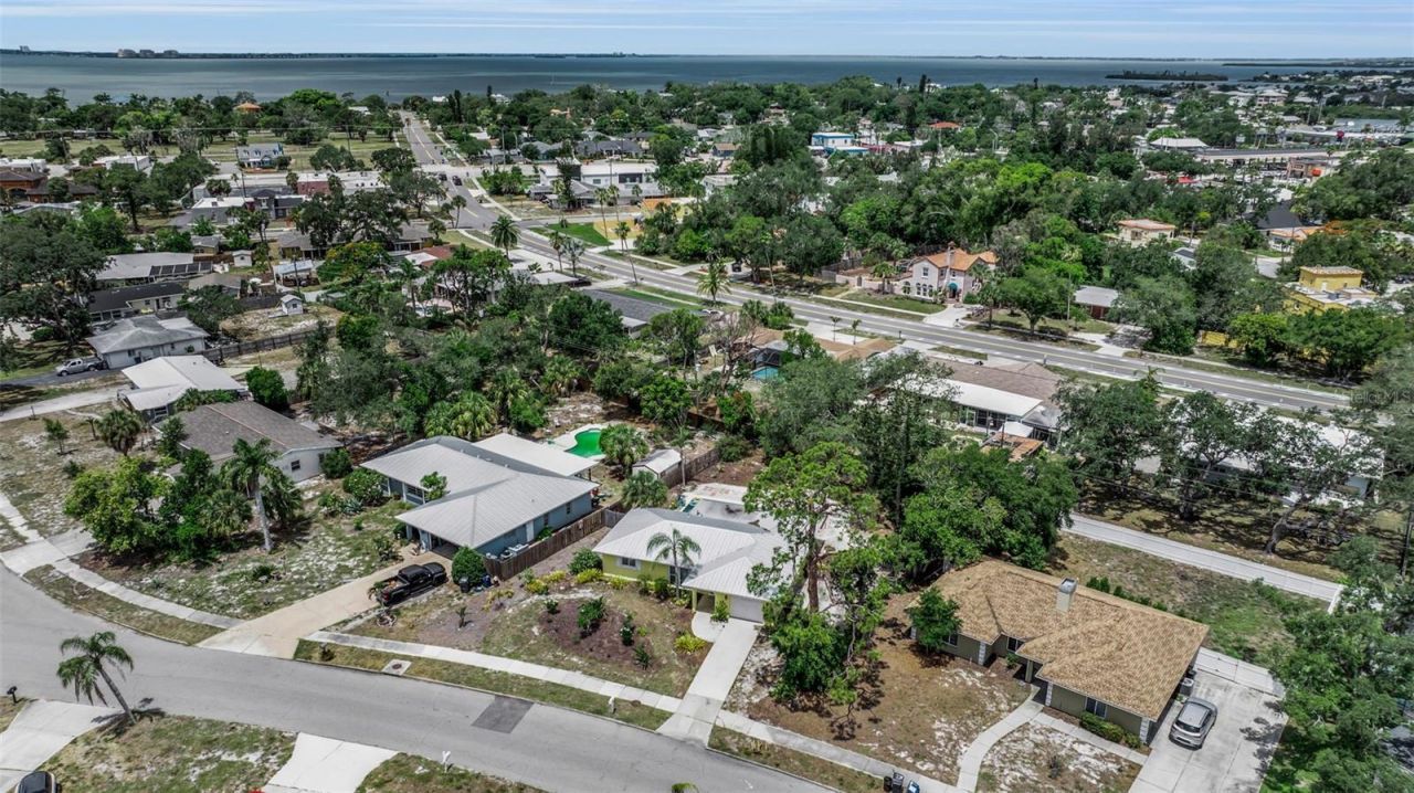355 Mcarthur Avenue, Sarasota, FL 34243 Photo