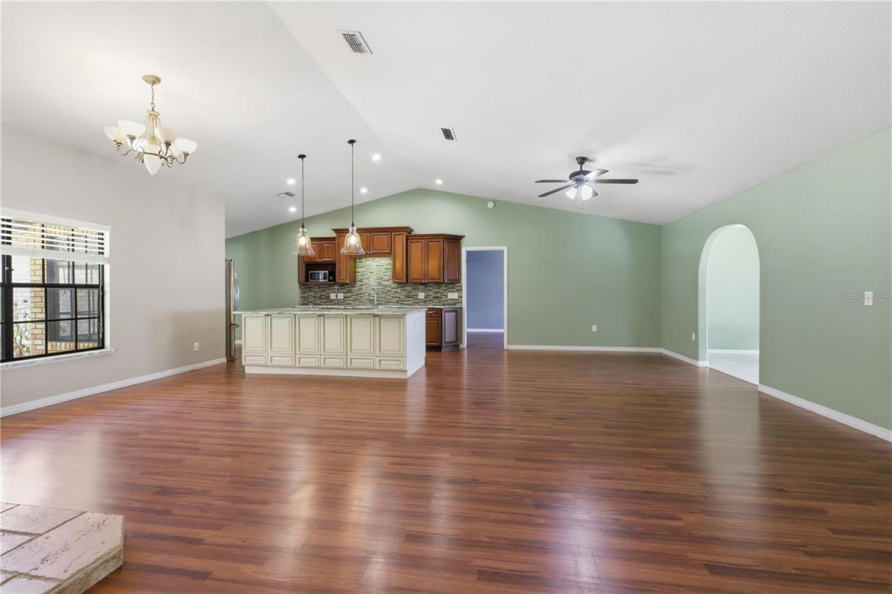 346 Riviera Drive , Debary, FL 32713 Photo